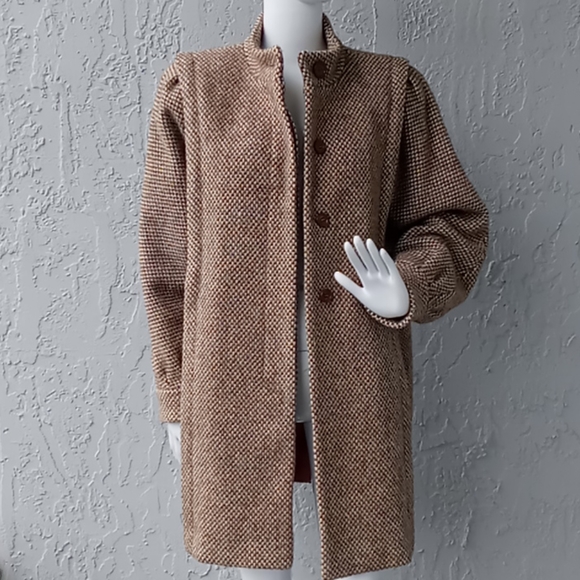 Gallery Vintage Ladies Pleated Pure Wool Coat - Picture 13 of 17